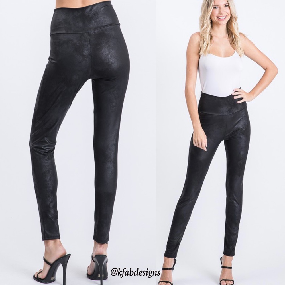 ❤️LAST 2! Textured, Stretchy High Waist Faux Leather Leggings - Picture 7 of 11